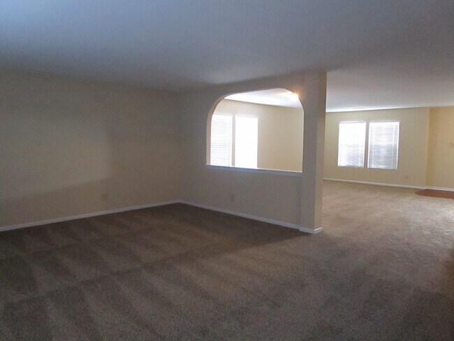 Building Photo - 2890 Sentiment Ln