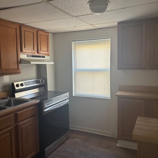 Building Photo - 15 Sawyer St