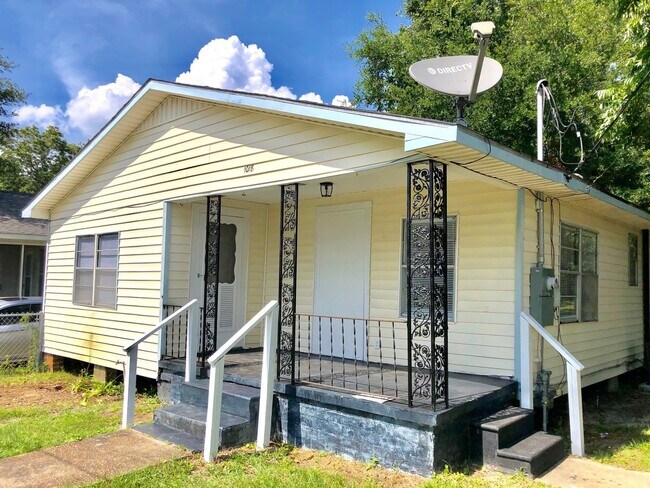 Photo - Gulfport 2 Bedroom House