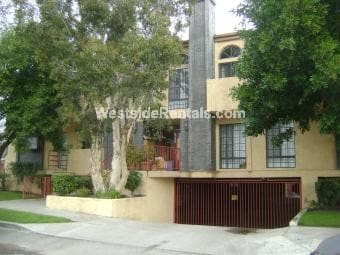 Building Photo - 5408 Carpenter Ave