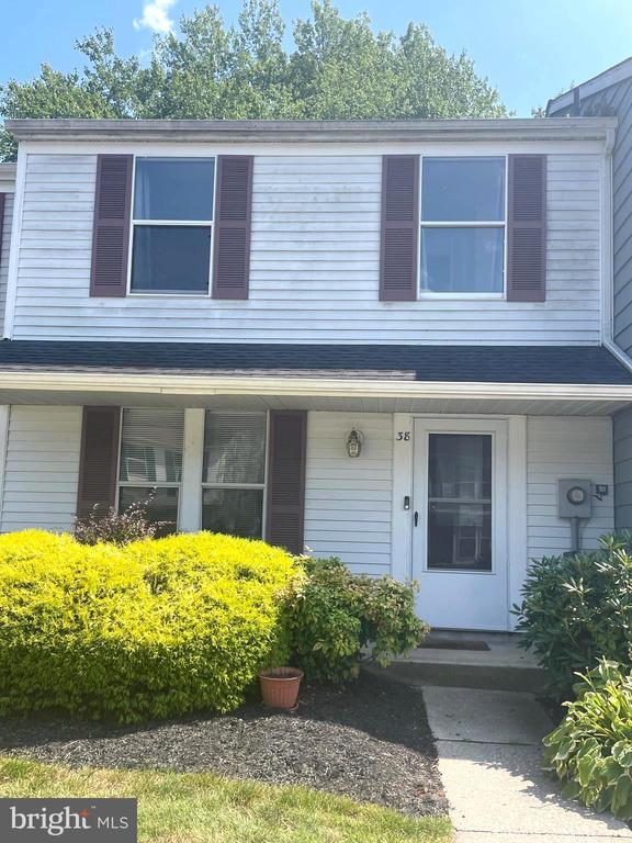 Building Photo - 38 Waterview Ct