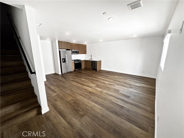 Building Photo - 1607 W 207th St