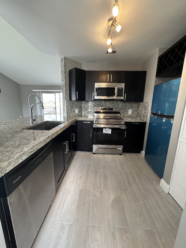 Photo - 3405 NW 44th St Apartment