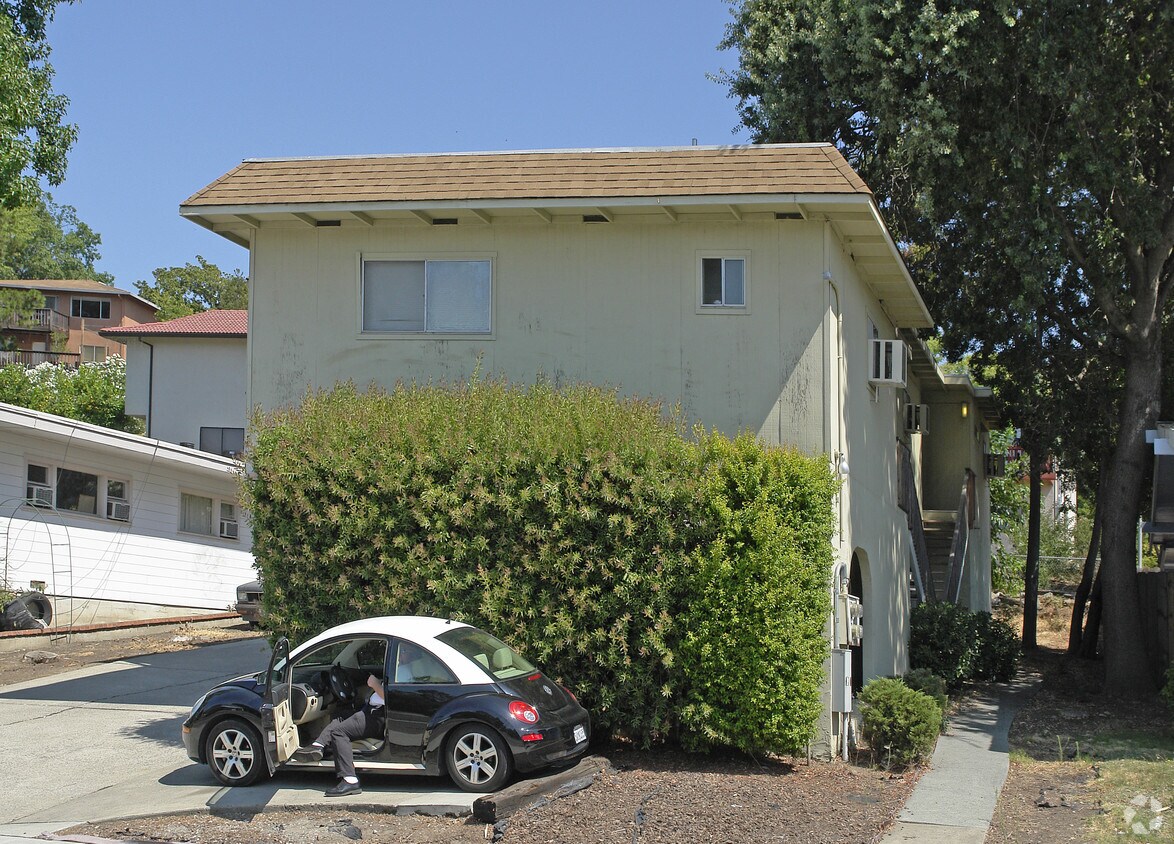 Building Photo - 1515 Pacheco Blvd