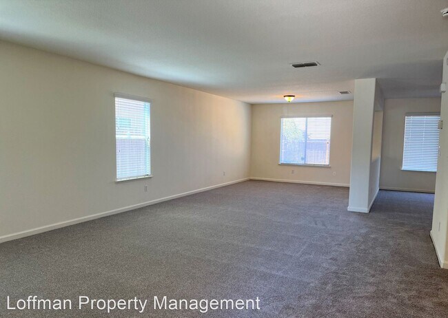 Foto del edificio - 4 br, 2.5 bath House - 6323 Mallard Court