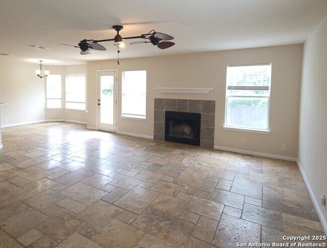 Foto del edificio - 3 Bedroom 2 Bath in Arborstone subd