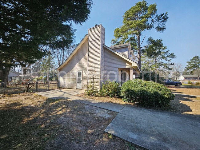 Building Photo - Quail Creek Home