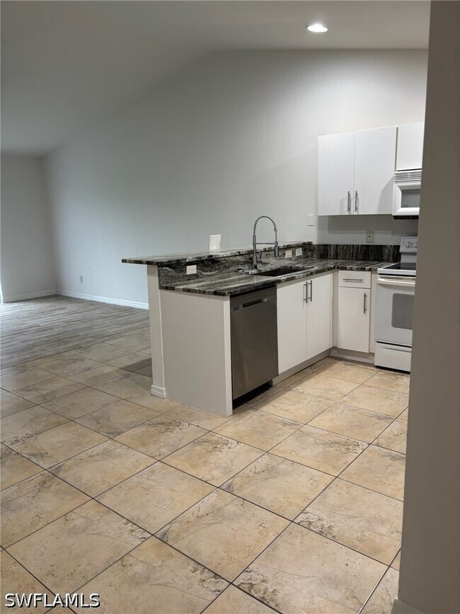 Foto del edificio - 4713 13th St SW