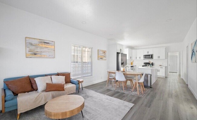 Foto del edificio - 730 E 48th St