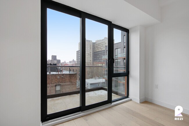 Building Photo - 148-37 88th Ave