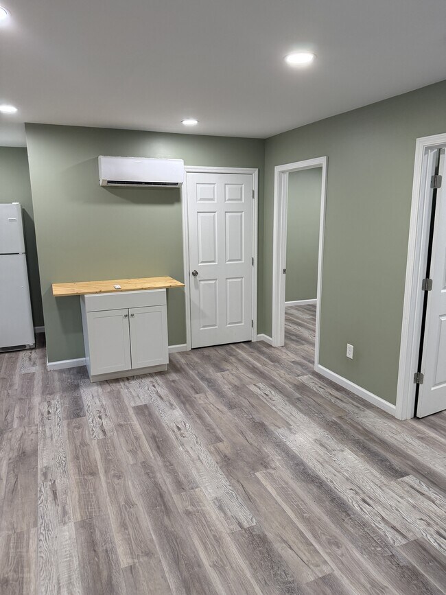 Photo - 3501 Wilcox Blvd House