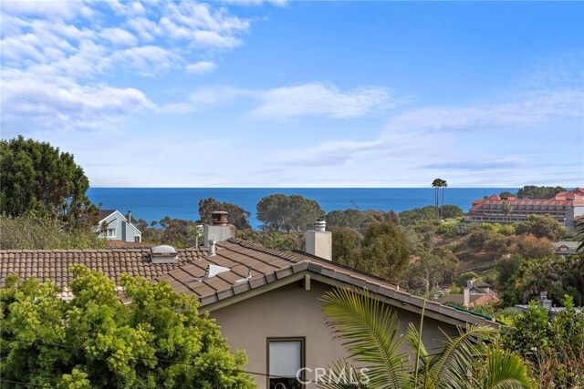 Building Photo - 25211 La Cresta Dr