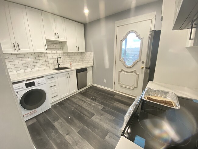 Photo du bâtiment - 20 St Matthews Ave