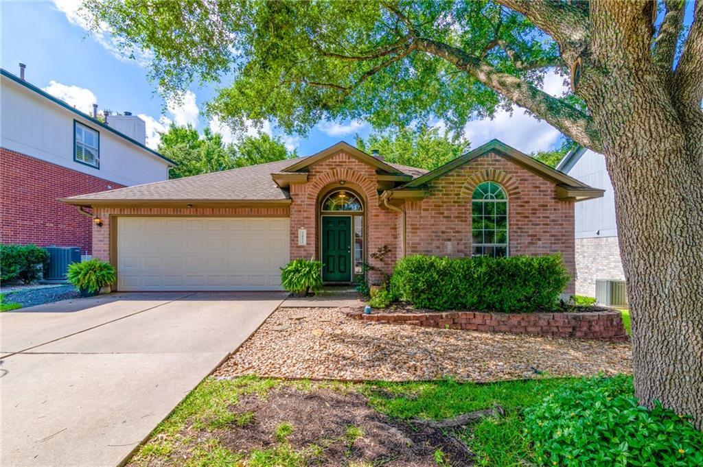 Foto principal - 2411 Roundabout Ln