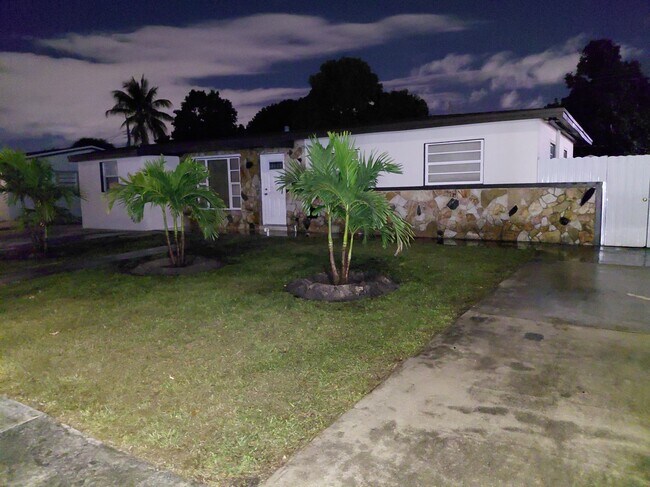 Photo - 5255 NW 181st Terrace House