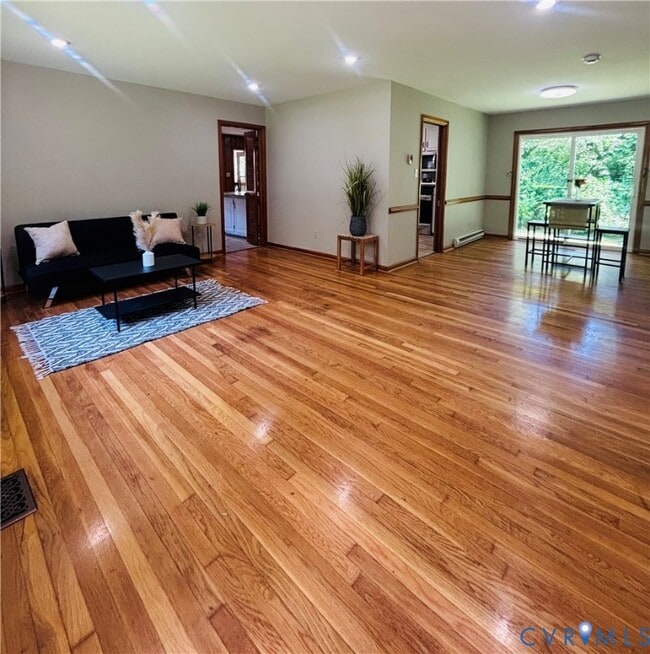 Building Photo - 4931 Lair Dr