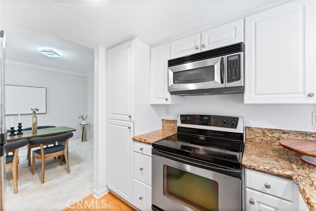 Foto del edificio - 25541 Indian Hill Ln