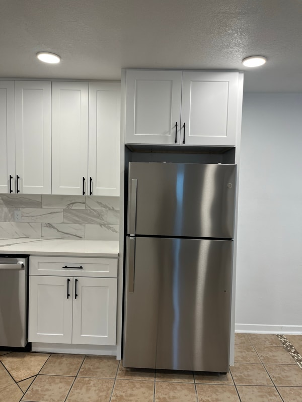Foto del edificio - 1508 Valleyridge Dr