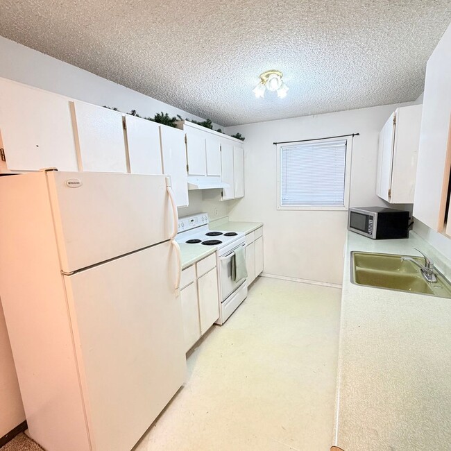 Foto del edificio - 2121 E Upriver Dr