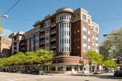 Building Photo - 657 W Fulton St