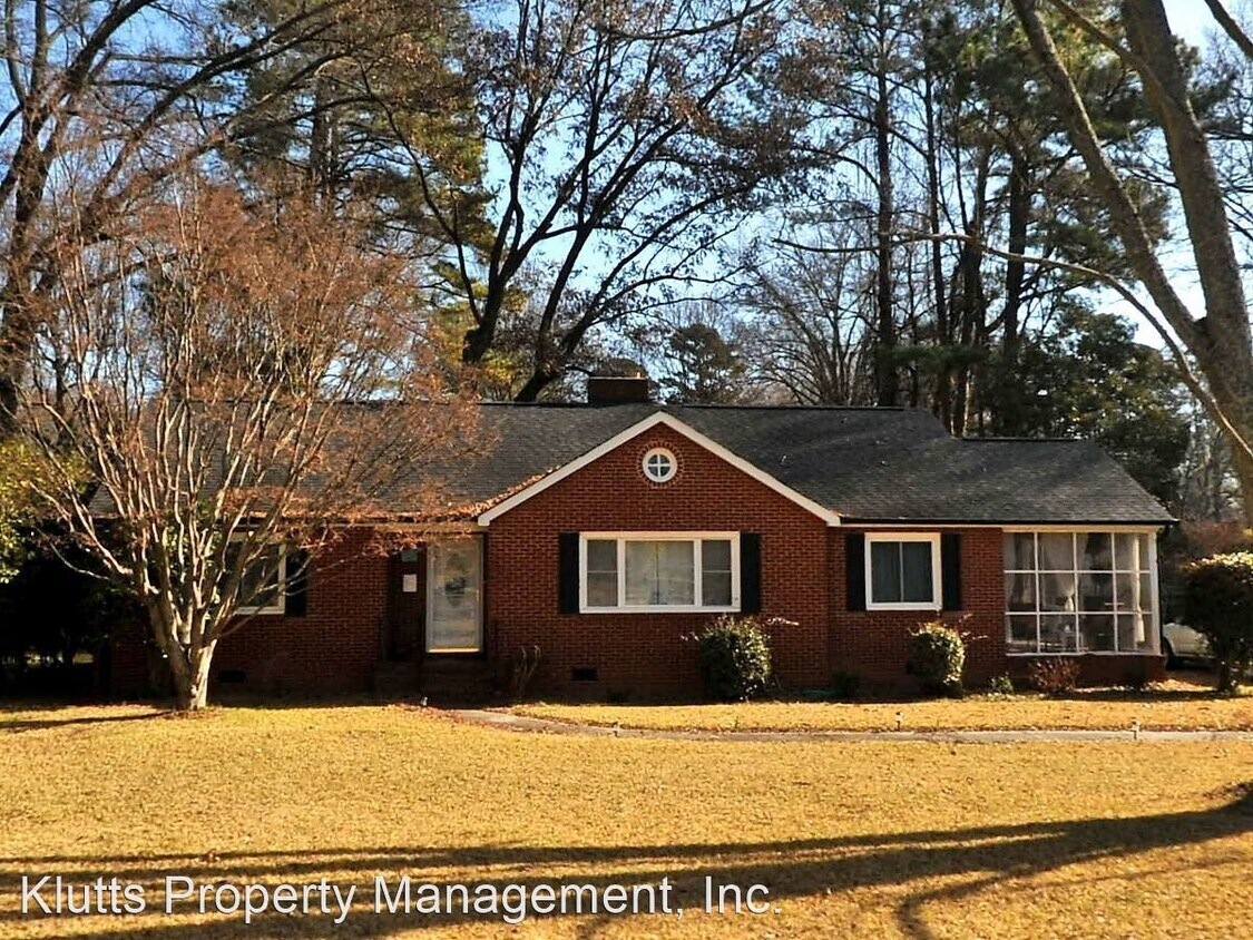 Primary Photo - 3 br, 1 bath House - 1642 Medford Drive