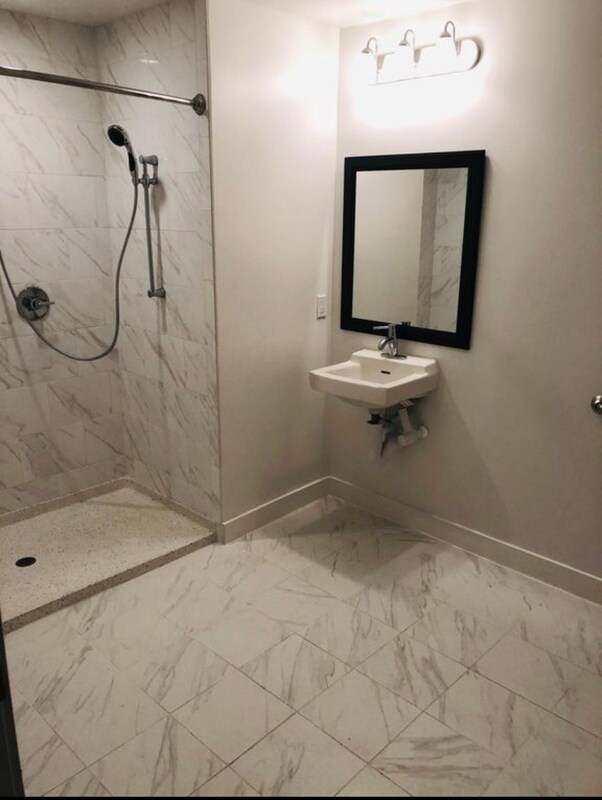 Foto del edificio - 321 N 24th St