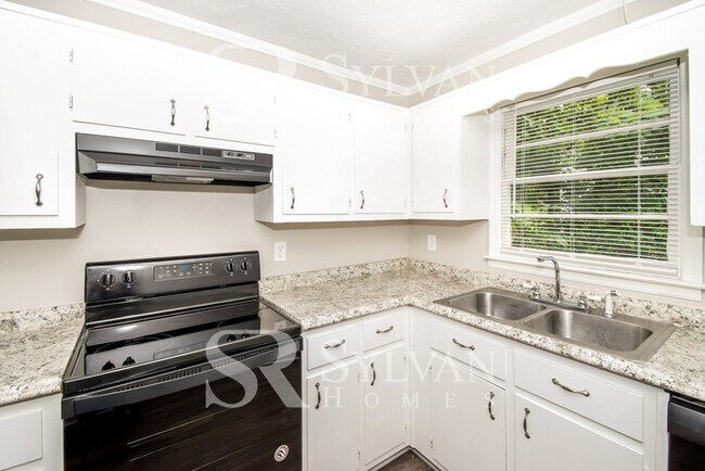 Foto del edificio - 3826 Bentley Dr