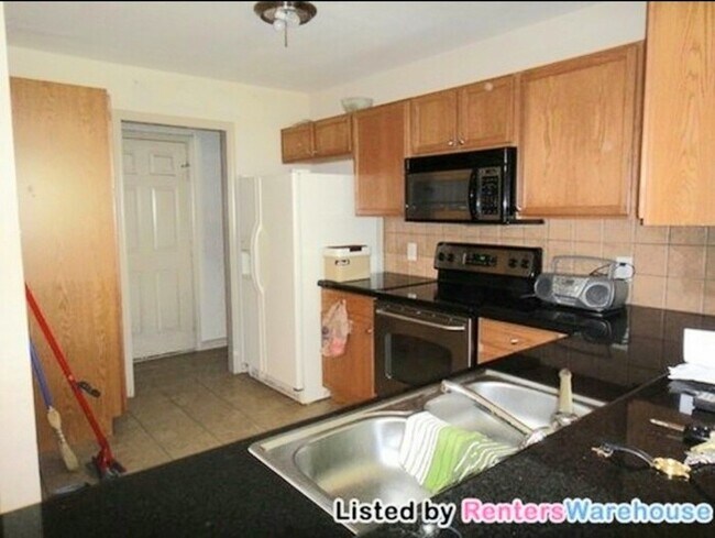 Foto del edificio - Beautiful Townhome in Euless!!