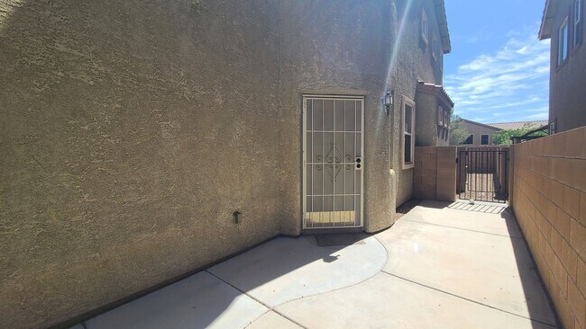 Foto del edificio - 3 Bedroom home in Southwest Las Vegas