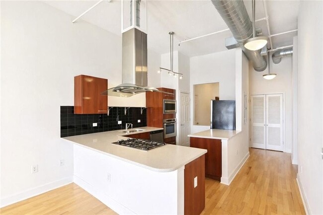 Foto del edificio - 3820 Roswell Rd NE