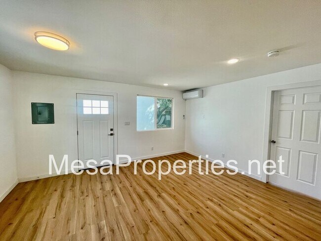 Building Photo - 768 S Currier St