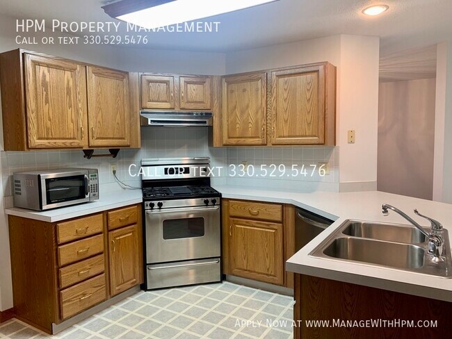 Building Photo - Beautiful Brick Ranch Home in Louisville!