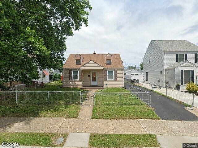 Primary Photo - 8226 Longpoint Rd
