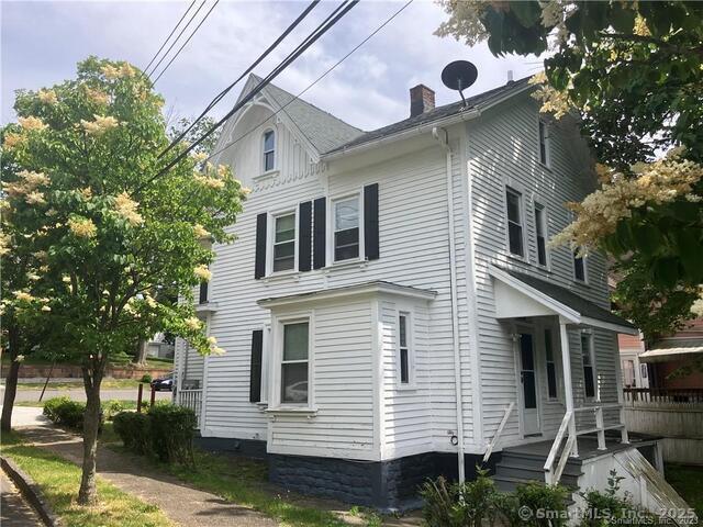 Building Photo - 112 Sherland Ave