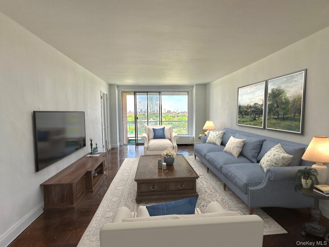 Foto principal - 61-20 Grand Central Pkwy