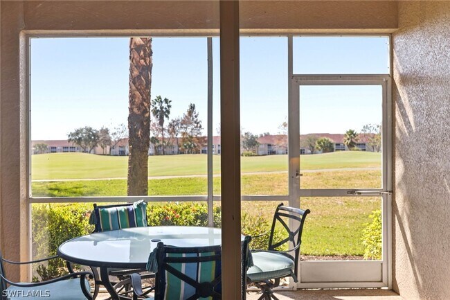 Foto del edificio - 2700 Cypress Trace Cir