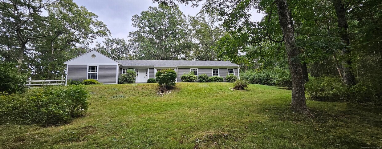 Primary Photo - 540 Squaw Rock Rd