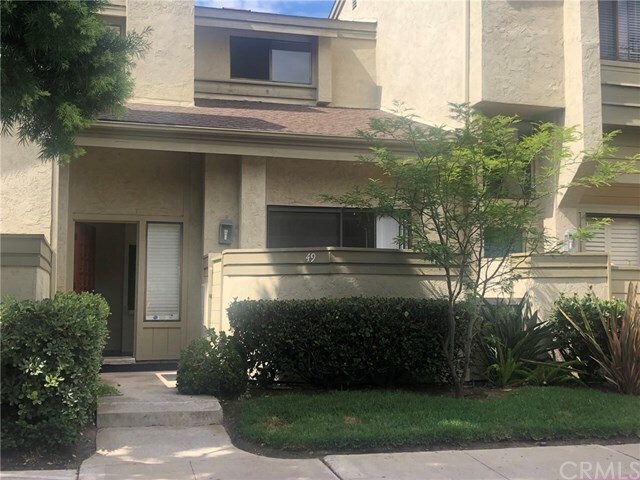 Primary Photo - 3222 Caminito Eastbluff