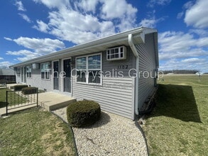 Building Photo - 1102 Carrie Ln