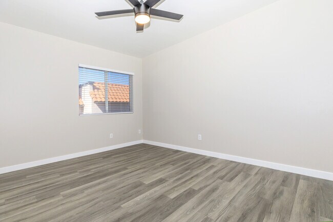 Foto del edificio - Vertical East Apartments *All Units Remodeled*