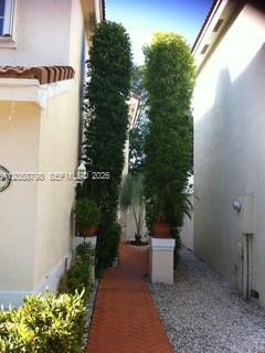 Foto del edificio - 818 Garnet Cir