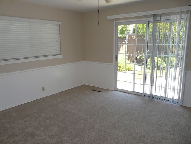 Foto del edificio - Charming 3 bedroom, 2 bath Willow Glen home