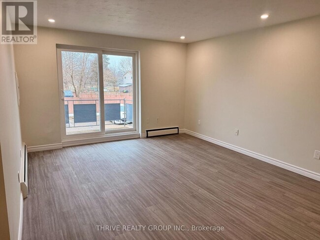 Building Photo - 1500 Mclarenwood Terrace