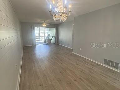 Foto del edificio - 995 La Guna Dr