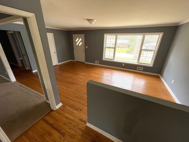 Foto del edificio - Single Family Home in Gainesville City Limits
