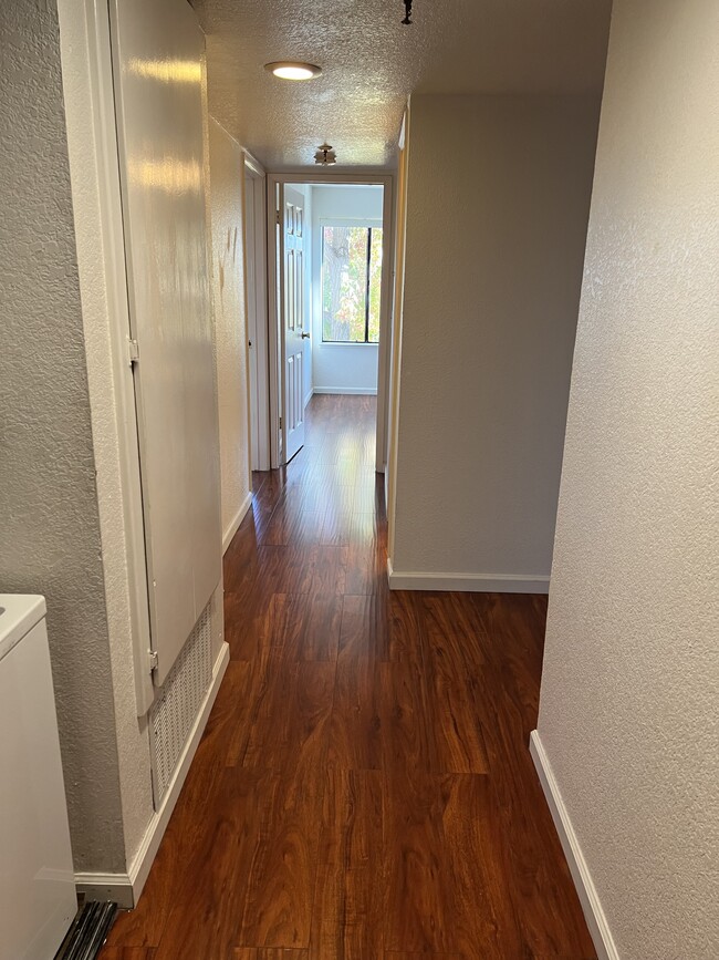 1400 Carpentier St Unit 206, San Leandro, CA 94577 Condo for Rent in