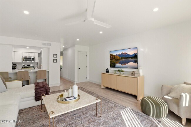 Foto del edificio - 3702 E Monterosa St