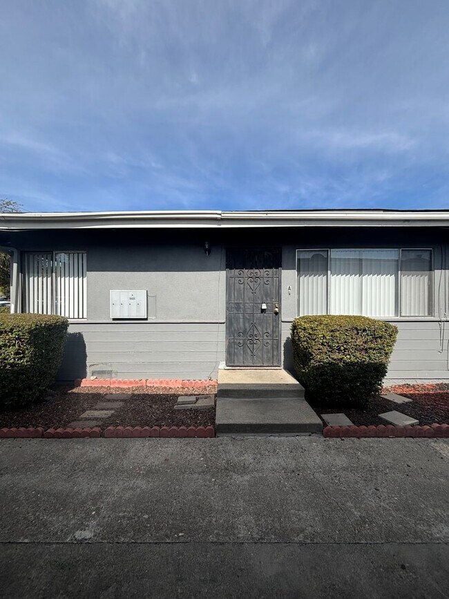 Foto del edificio - C130