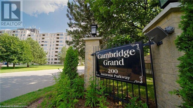 Photo du bâtiment - 200 Jamieson Pkwy