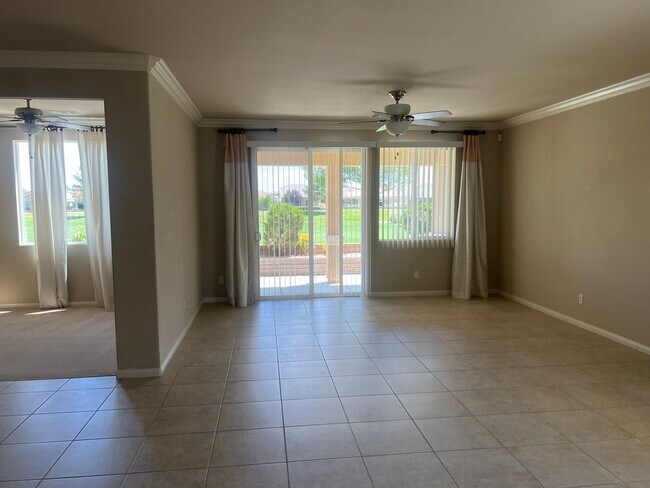 Foto del edificio - Del Webb Community of Solera at Sun City. 55 + Community